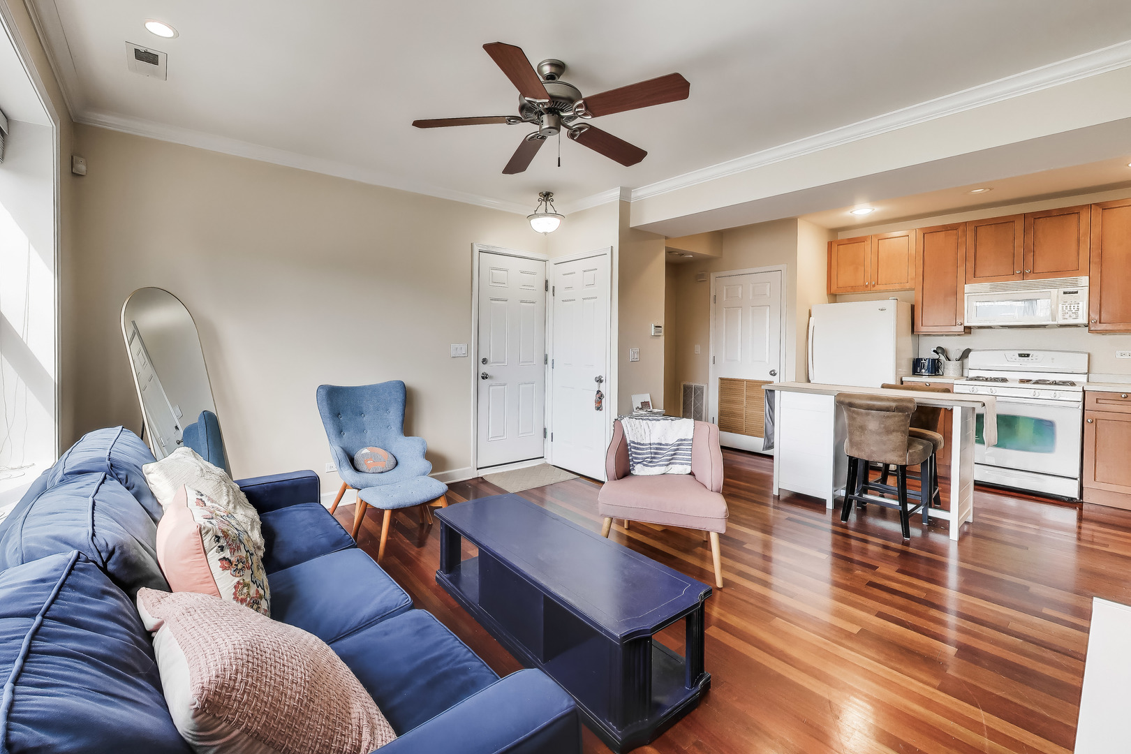 3414 W Cullom Avenue 2