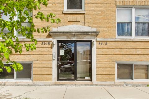 Photo of 3414 W Cullom Avenue #2, Chicago, IL 60618 (MLS # 12625827)