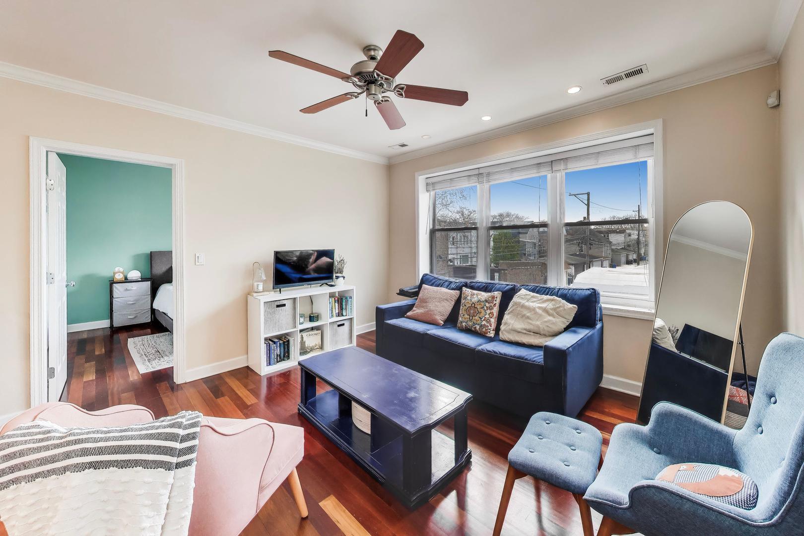 3414 W Cullom Avenue 2