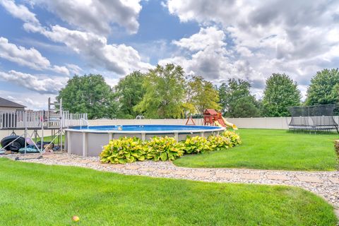 Tiny photo for 934 Marble Boulevard, Manteno, IL 60950 (MLS # 12715166)
