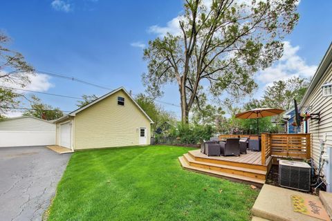 Tiny photo for Elmhurst, IL 60126 (MLS # 12632998)