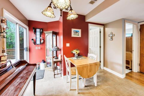 Tiny photo for Elmhurst, IL 60126 (MLS # 12632998)