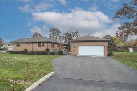 Tiny photo for 1420 Indian Hill Drive, Schaumburg, IL 60193 (MLS # 12510847)