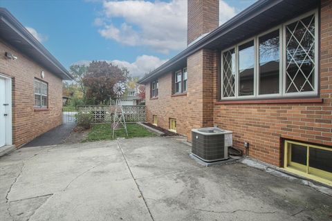 Tiny photo for 1420 Indian Hill Drive, Schaumburg, IL 60193 (MLS # 12510847)