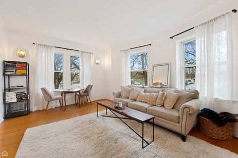 Tiny photo for 2542 N Kedzie Boulevard #109, Chicago, IL 60647 (MLS # 12603184)