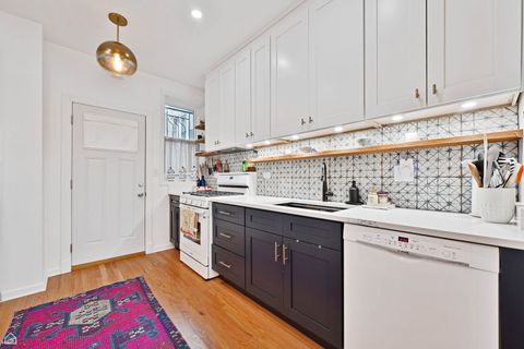 Tiny photo for 2542 N Kedzie Boulevard #109, Chicago, IL 60647 (MLS # 12603184)