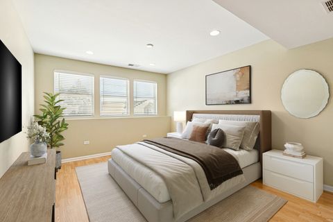 Tiny photo for 3251 Sheridan Lane, Mundelein, IL 60060 (MLS # 12536222)