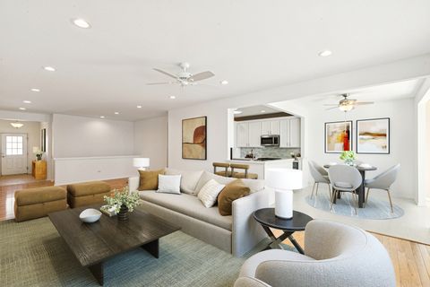 Tiny photo for 3251 Sheridan Lane, Mundelein, IL 60060 (MLS # 12536222)