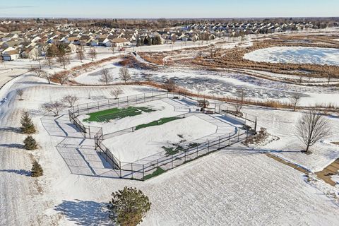 Tiny photo for 3251 Sheridan Lane, Mundelein, IL 60060 (MLS # 12536222)