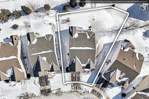 Tiny photo for 3251 Sheridan Lane, Mundelein, IL 60060 (MLS # 12536222)