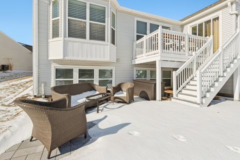 Tiny photo for 3251 Sheridan Lane, Mundelein, IL 60060 (MLS # 12536222)