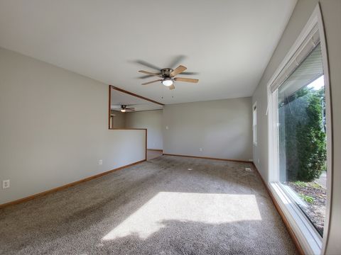 Tiny photo for 907 Dartmouth Avenue, Matteson, IL 60443 (MLS # 12473935)
