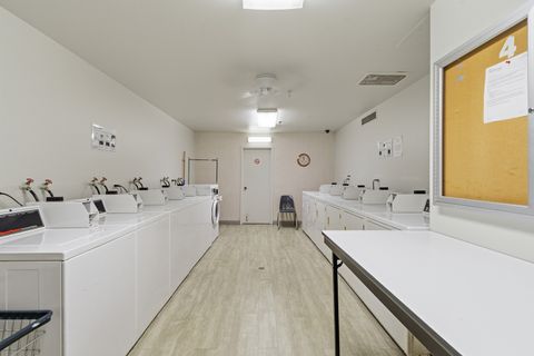 Tiny photo for 720 Wellington Avenue #405, Elk Grove Village, IL 60007 (MLS # 12589035)