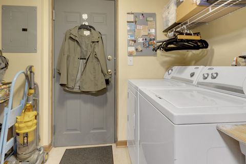 Tiny photo for 17961 Royal Oak Court #1S, Tinley Park, IL 60477 (MLS # 12511351)