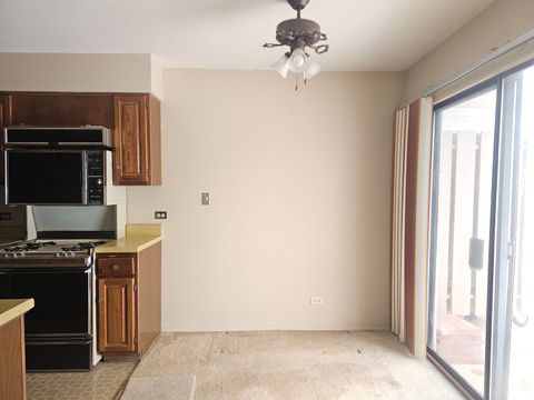 Tiny photo for 1007 CLEVELAND Court, Vernon Hills, IL 60061 (MLS # 12516497)