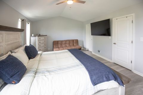 Tiny photo for 1457 Blackhawk Court #1, Wood Dale, IL 60191 (MLS # 12491090)