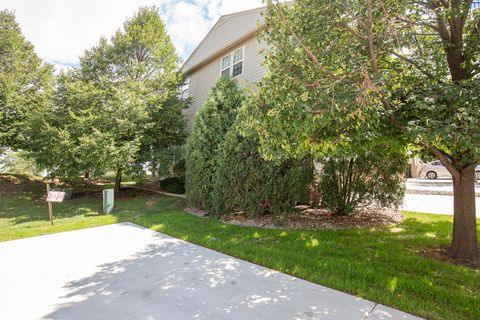 Tiny photo for 1457 Blackhawk Court #1, Wood Dale, IL 60191 (MLS # 12491090)
