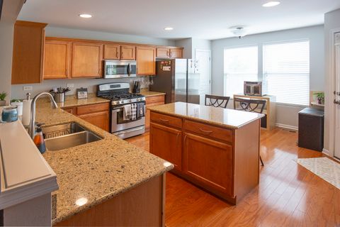 Tiny photo for 1457 Blackhawk Court #1, Wood Dale, IL 60191 (MLS # 12491090)