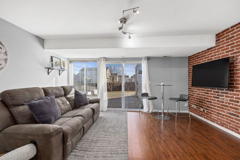 Tiny photo for 1597 Plum Tree Lane, Aurora, IL 60504 (MLS # 12574475)