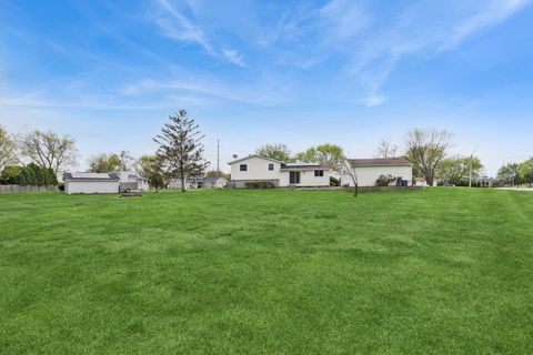 Tiny photo for Gilberts, IL 60136 (MLS # 12596538)