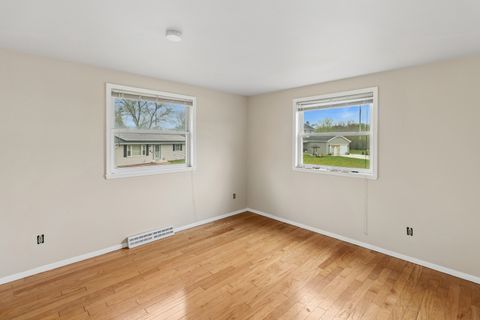Tiny photo for Gilberts, IL 60136 (MLS # 12596538)