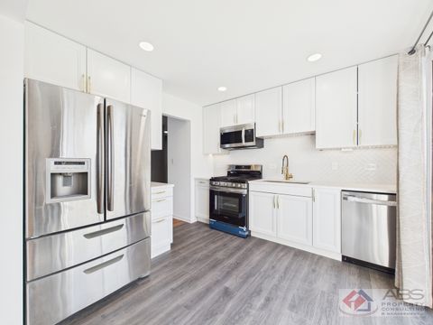 Tiny photo for 4116 192nd Court #211, Country Club Hills, IL 60478 (MLS # 12544336)