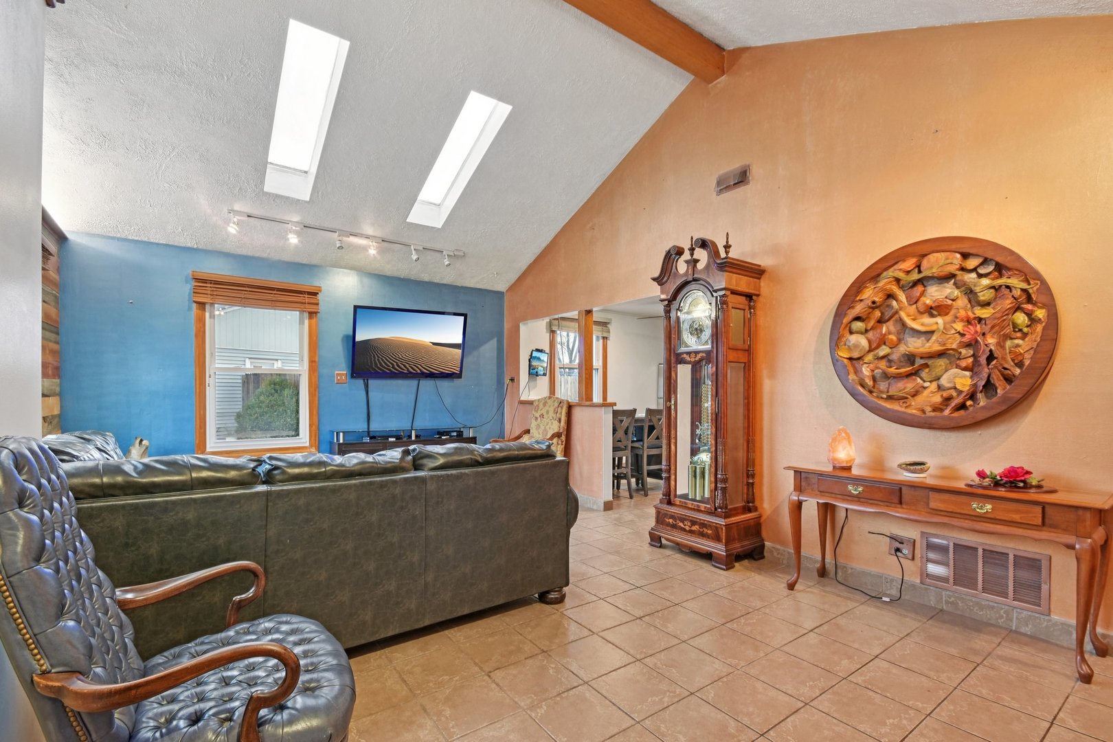 354 Marquette Street