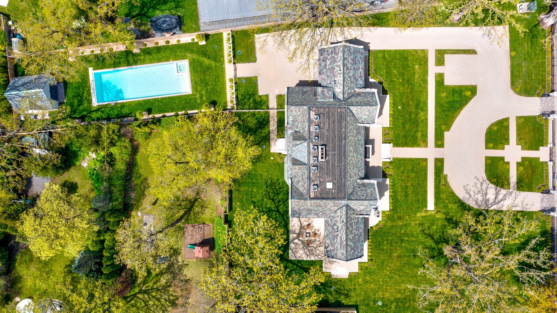 140 Sheridan Road