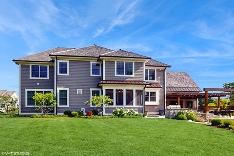 Tiny photo for 305 Briarwood Lane, Lincolnshire, IL 60069 (MLS # 12671465)