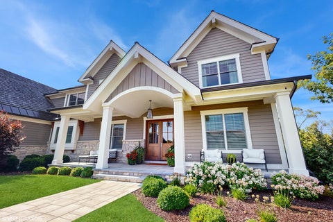Photo of 305 Briarwood Lane, Lincolnshire, IL 60069 (MLS # 12671465)
