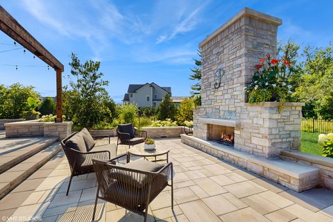 Tiny photo for 305 Briarwood Lane, Lincolnshire, IL 60069 (MLS # 12671465)