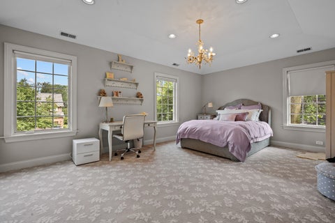 Tiny photo for 911 Queens Lane, Glenview, IL 60025 (MLS # 12740615)