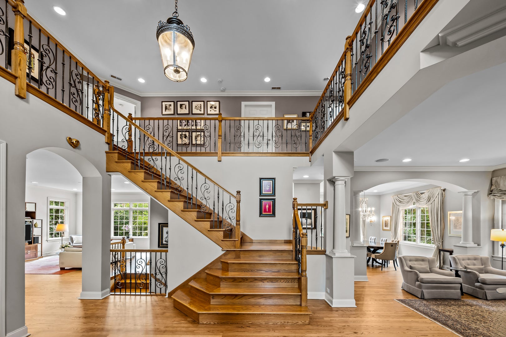 911 Queens Lane