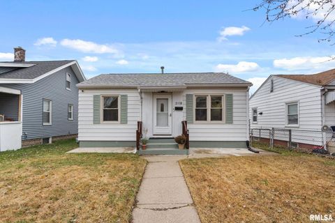 Tiny photo for 3118 9 1/2 Street, Rock Island, IL 61201 (MLS # QC4269666)