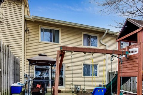 Tiny photo for 140 Pamela Drive, Bolingbrook, IL 60440 (MLS # 12542116)