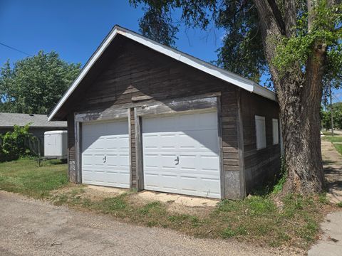 Multi Family in Rockford IL 1727 17th Avenue 3.jpg