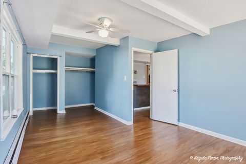 Tiny photo for 451 S Lakeshore Drive, Mundelein, IL 60060 (MLS # 12676354)
