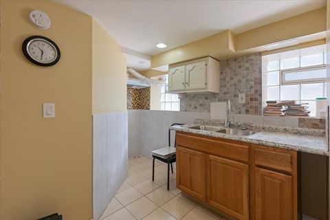 Tiny photo for 2133 W Highland Avenue #2, Chicago, IL 60659 (MLS # 12607413)