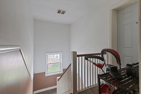 Tiny photo for 2133 W Highland Avenue #2, Chicago, IL 60659 (MLS # 12607413)