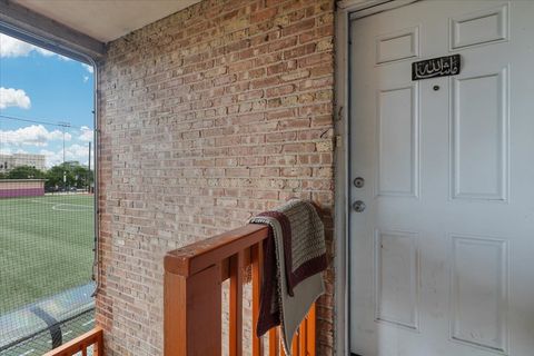 Tiny photo for 2133 W Highland Avenue #2, Chicago, IL 60659 (MLS # 12607413)