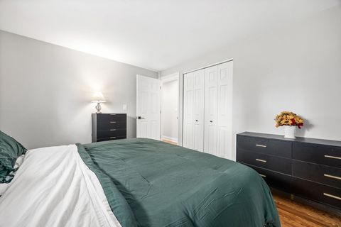 Tiny photo for 618 Boxwood Drive, Schaumburg, IL 60193 (MLS # 12586220)