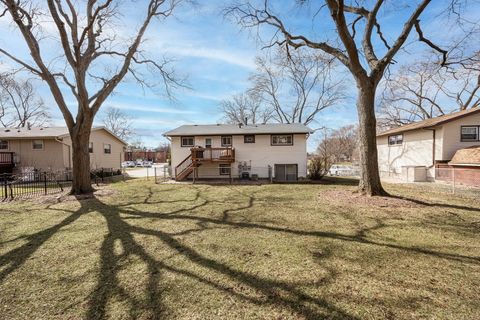 Tiny photo for 618 Boxwood Drive, Schaumburg, IL 60193 (MLS # 12586220)