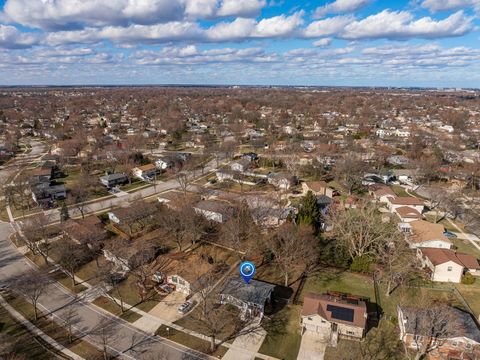 Tiny photo for 618 Boxwood Drive, Schaumburg, IL 60193 (MLS # 12586220)