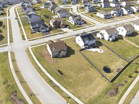 Tiny photo for 16117 S Longcommon Lane, Plainfield, IL 60586 (MLS # 12653397)