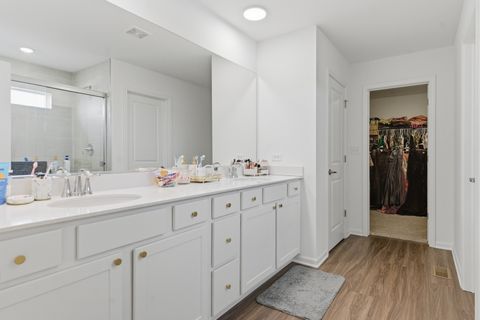 Tiny photo for 16117 S Longcommon Lane, Plainfield, IL 60586 (MLS # 12653397)