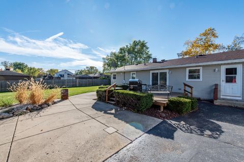 Tiny photo for 38697 N Cedar Avenue N, Beach Park, IL 60099 (MLS # 12507186)