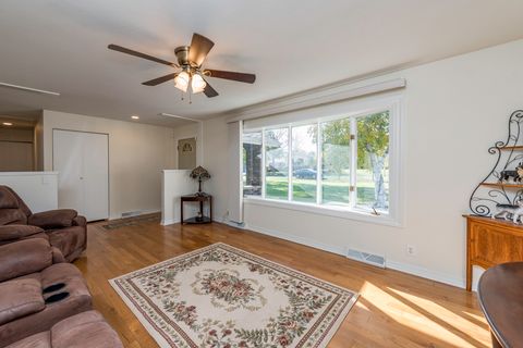 Tiny photo for 38697 N Cedar Avenue N, Beach Park, IL 60099 (MLS # 12507186)