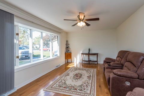 Tiny photo for 38697 N Cedar Avenue N, Beach Park, IL 60099 (MLS # 12507186)