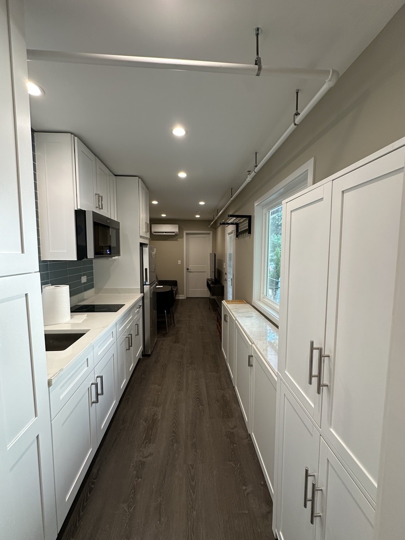 1918 Noyes Street Front