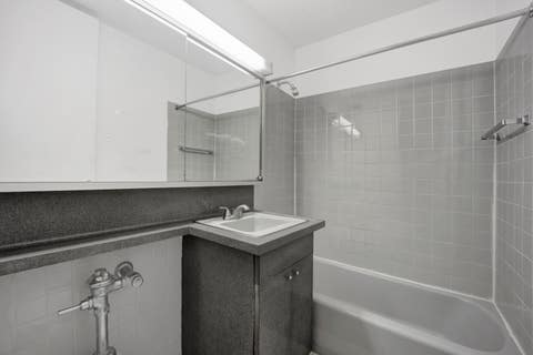 Tiny photo for 330 W Diversey Parkway #2007-09, Chicago, IL 60657 (MLS # 12720257)